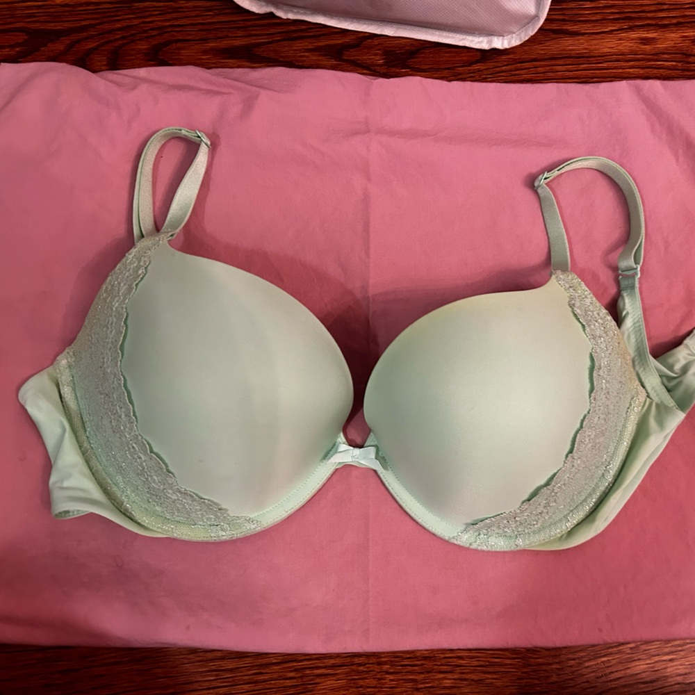 Victoria Secret Bra